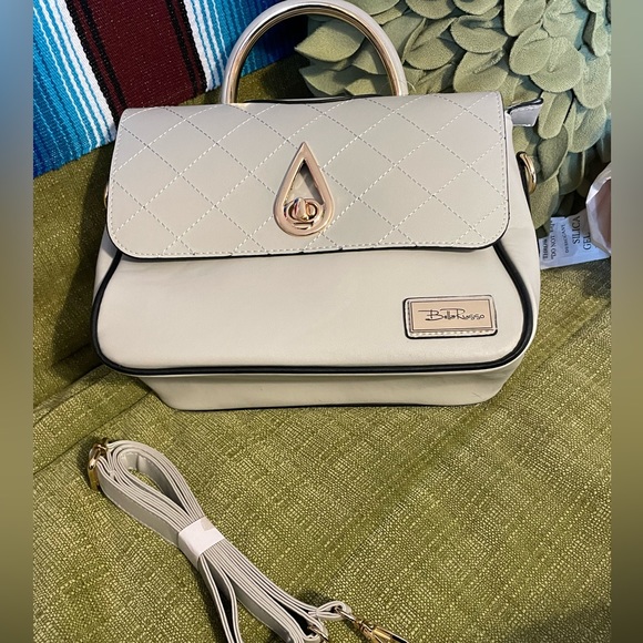 Gray Bella Russo purse ❤️ - Picture 7 of 7